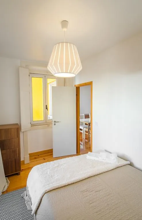 Santo Amaro Apartment Lissabon Portugal